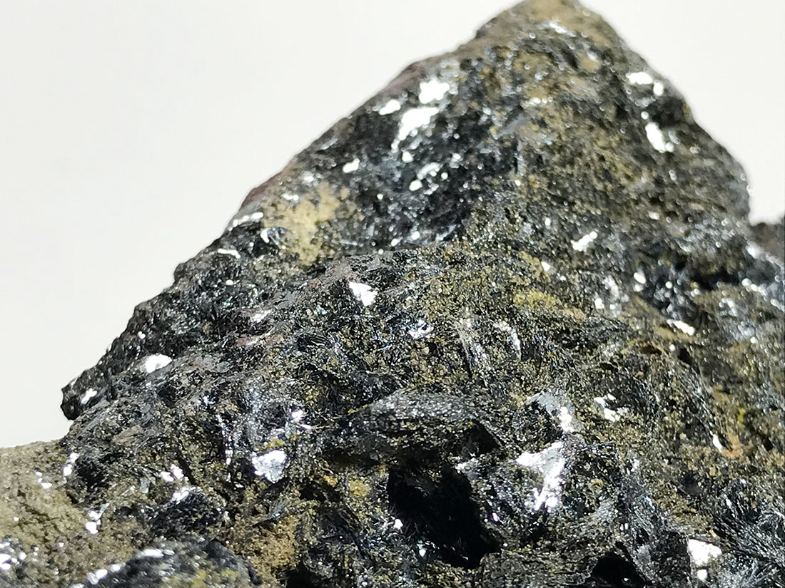 天然石・水晶・鉱物原石専門店【The Stone of WAKOU】 / 岩手県和賀