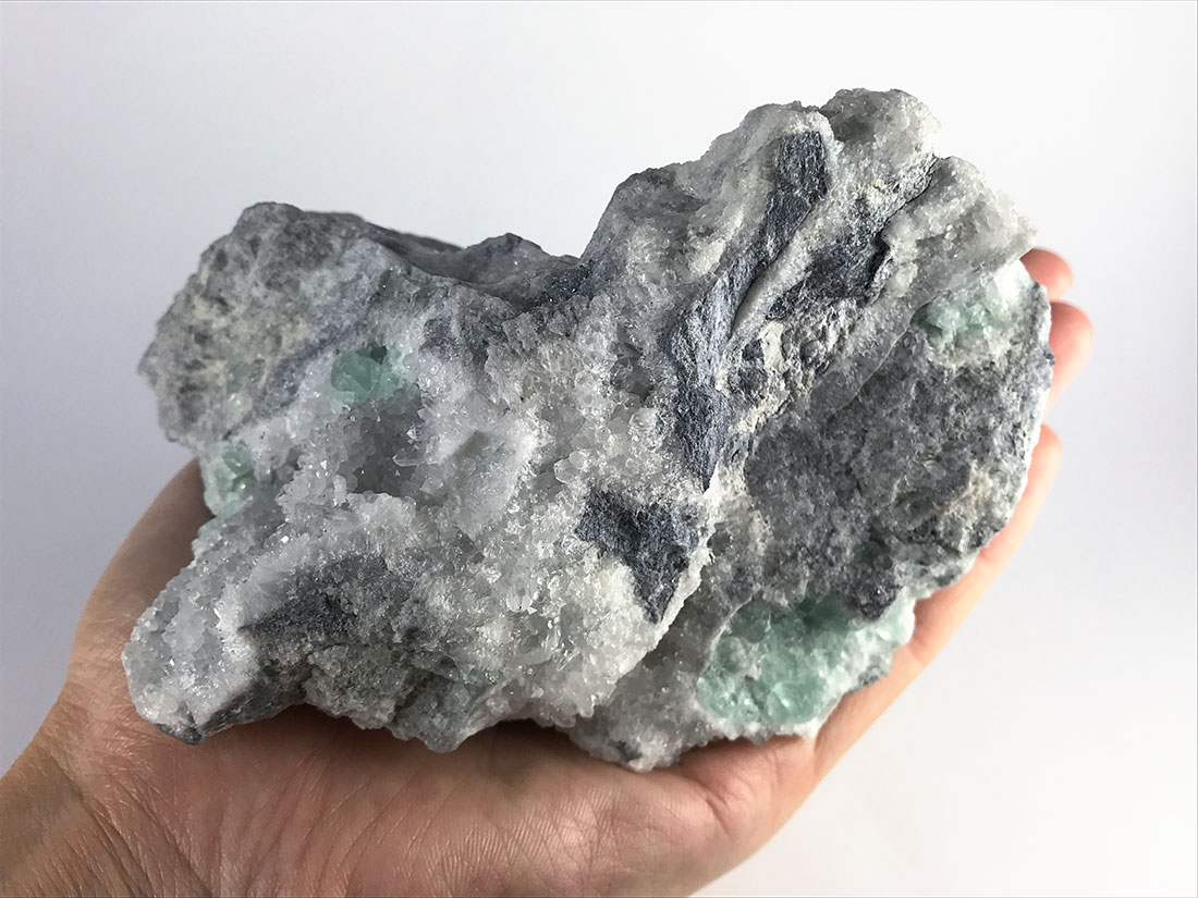 国産鉱物 緑色玉髄 蛍石共生 - 科学、自然
